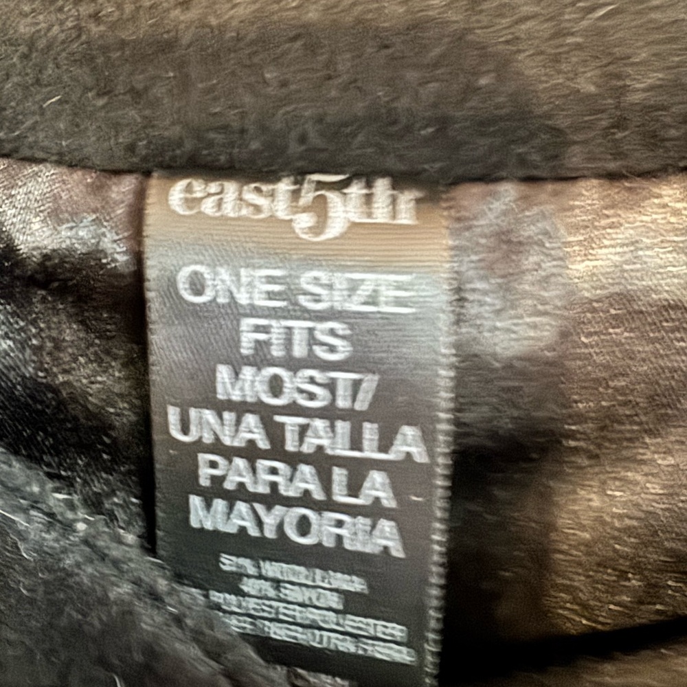 East 5th Elegant Black Outerwear
